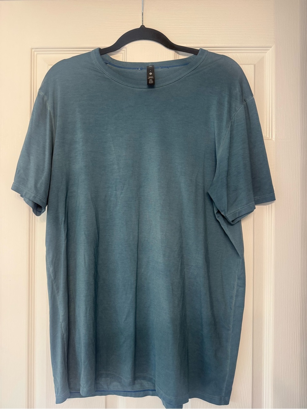 Lululemon Men's Crew Neck Tee